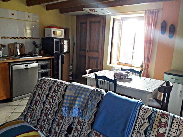 Gite Chez Charlot Chanaz Bagian luar foto